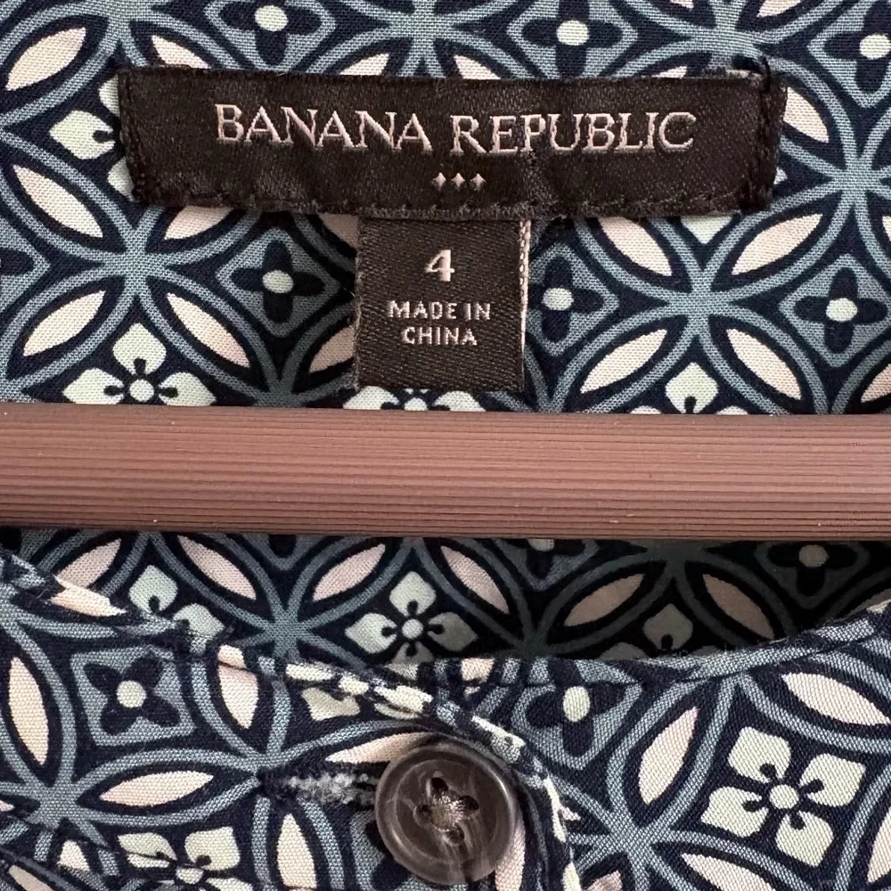 Banana Republic Blue Geometric Safari Shirt Dress Roll Tab Sleeves & Tie Waist 4 - Picture 2 of 13